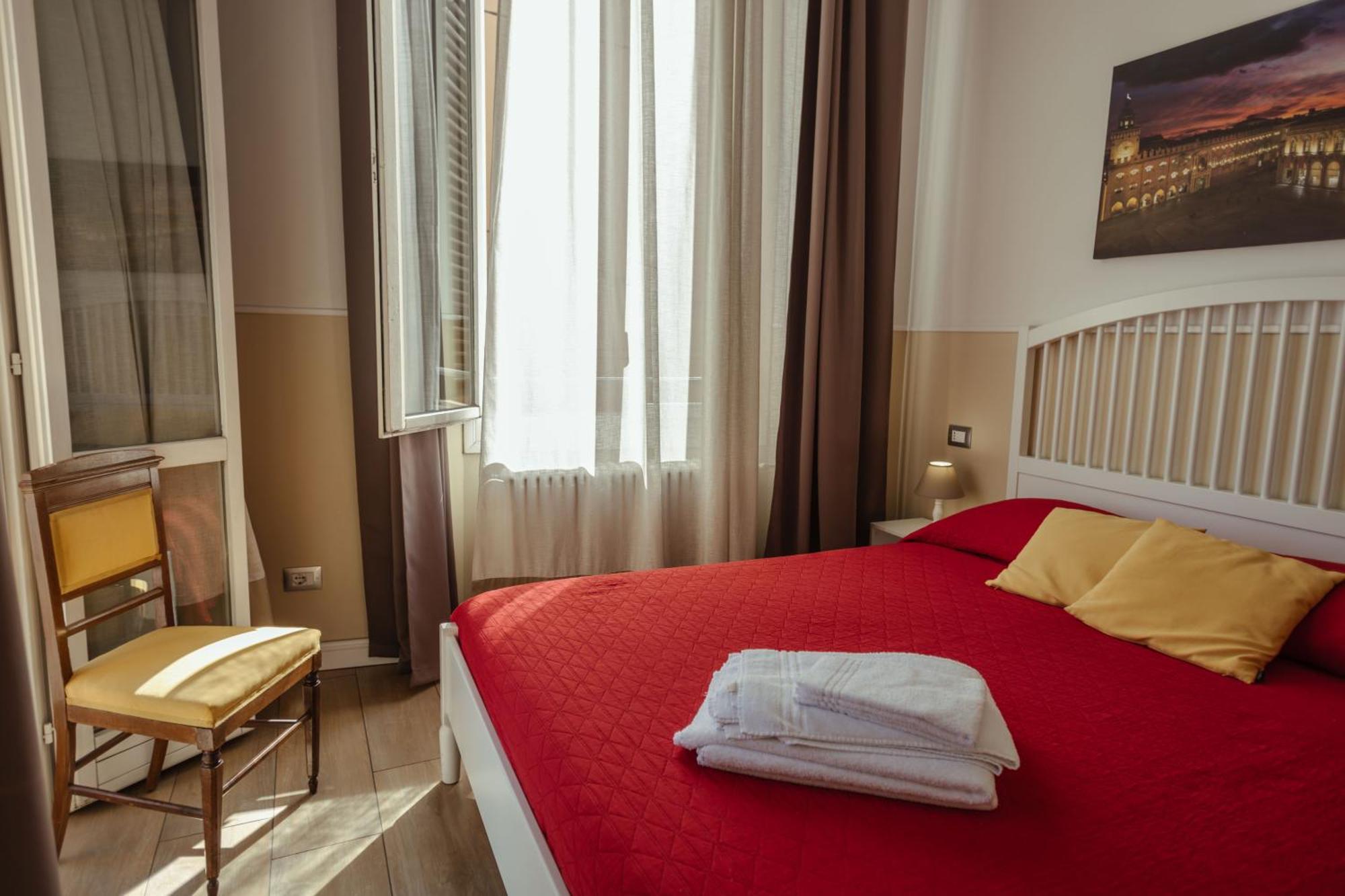 Il Tiro Rooms Bologna Luaran gambar