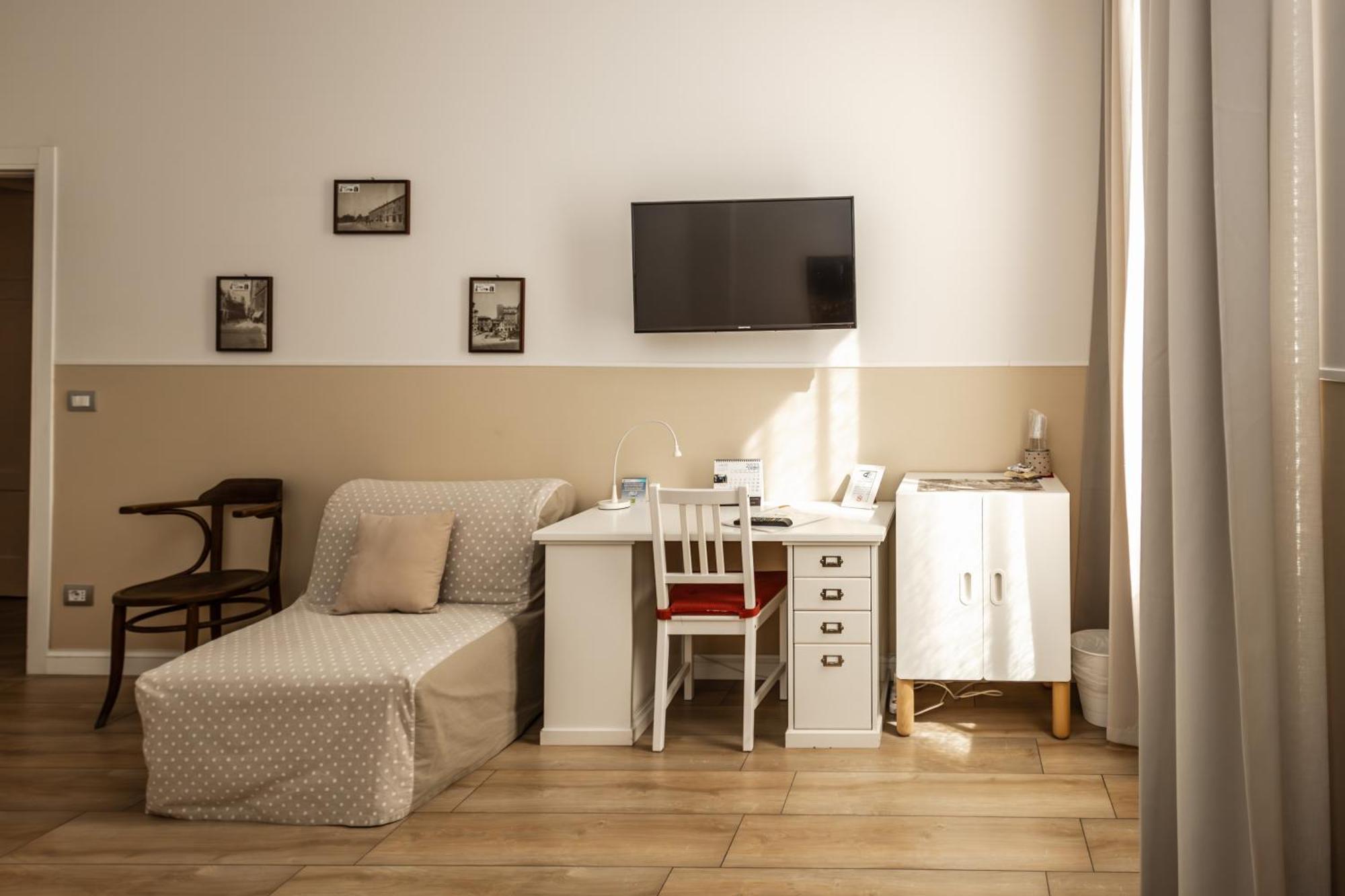 Il Tiro Rooms Bologna Luaran gambar