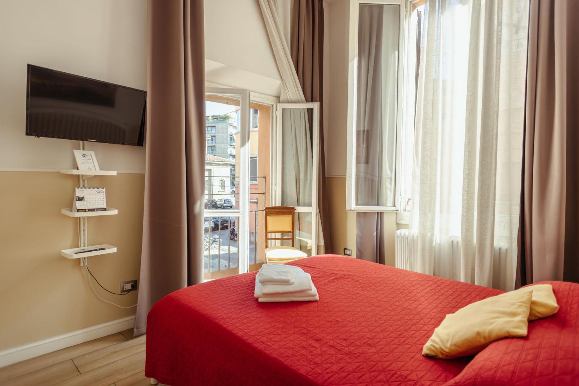 Il Tiro Rooms Bologna Luaran gambar
