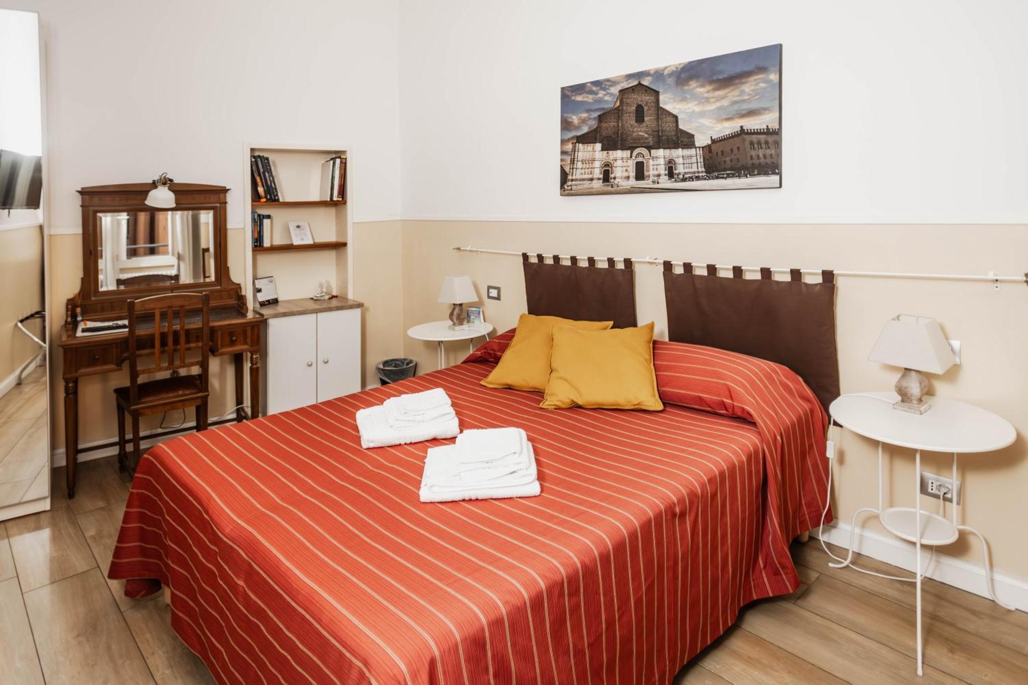 Il Tiro Rooms Bologna Luaran gambar